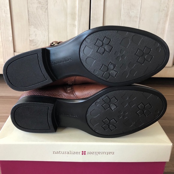 NIB Naturalizer Jean Boot (Banana Bread) - Picture 10 of 13